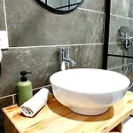 Perrutel - Entre Bastide Et Cite Appartement *