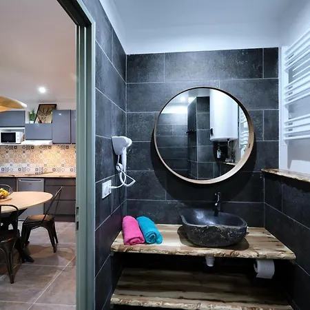 Perrutel - Entre Bastide Et Cite Apartamento