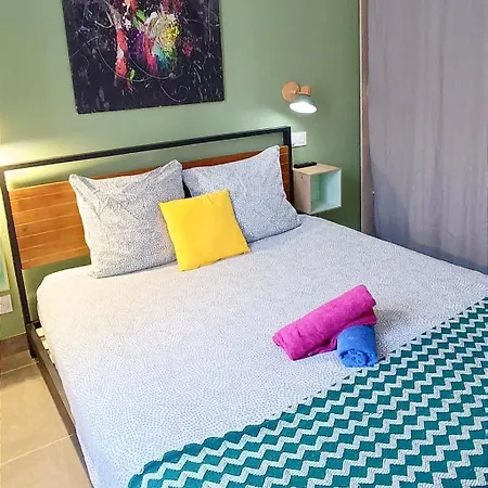 Perrutel - Entre Bastide Et Cite Carcassone