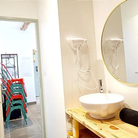 Perrutel - Entre Bastide Et Cite דירה קרקסון