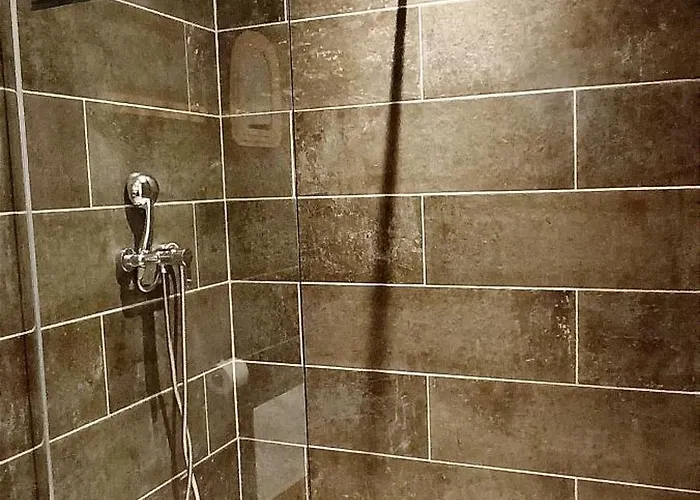 Perrutel - Entre Bastide Et Cité